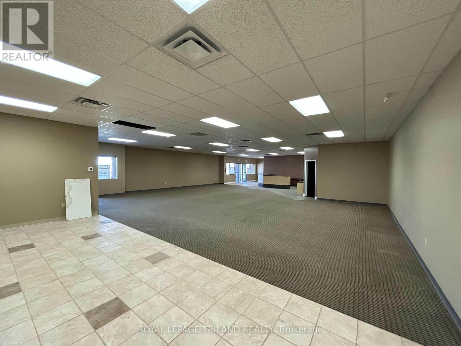 9-11 - 98 BESSEMER COURT - Photo 5 of 22, London South (South Z), Ontario