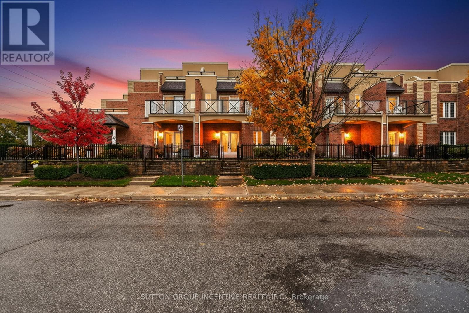 5 - 23 WHITE OAKS ROAD — Barrie (Lakeshore), Ontario - Main photo