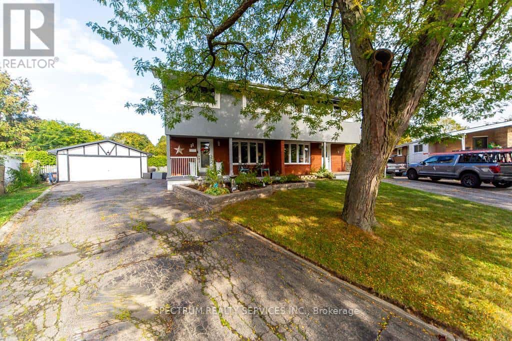 11 CARRINGTON COURT — Hamilton (Bruleville), Ontario - Photo 3 of 48