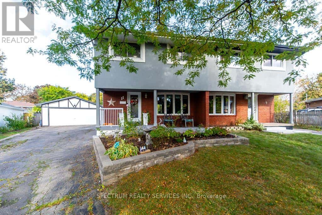 11 CARRINGTON COURT — Hamilton (Bruleville), Ontario - Photo 5 of 48