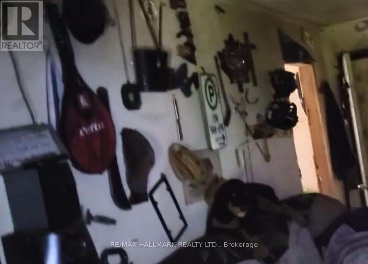 77 UPPER HELEN STREET — Cobalt, Ontario - Photo 4 of 9