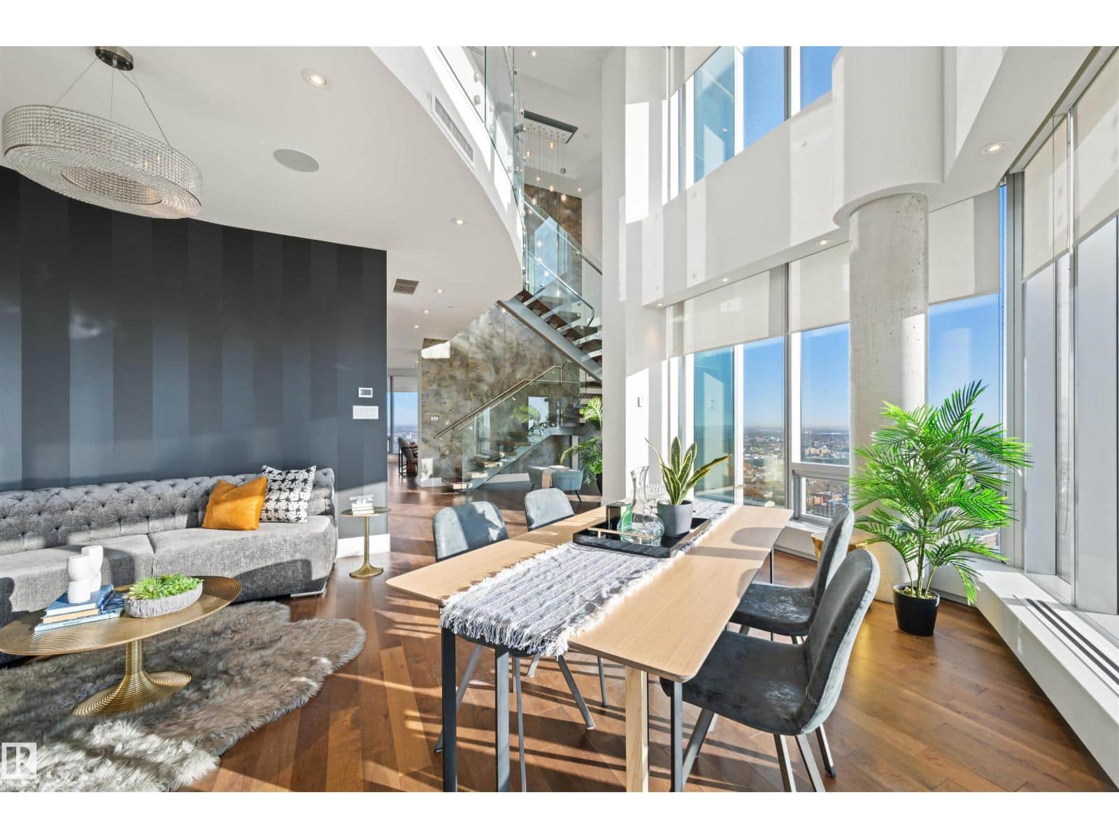 #3201 11969 JASPER AV NW - Photo 4 of 36, Edmonton, Alberta