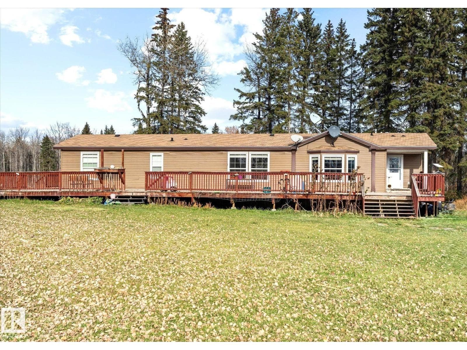 52403 RRD 81 — Rural Yellowhead, Alberta - Main photo