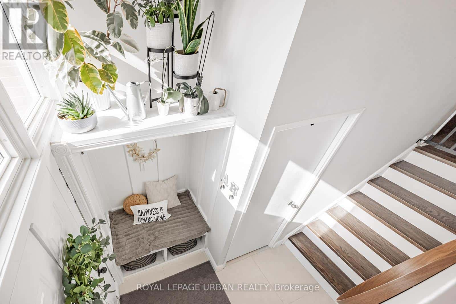 1684 JOHN STREET — Markham (Bayview Fairway-Bayview Country Club Estates), Ontario - Photo 3 of 31