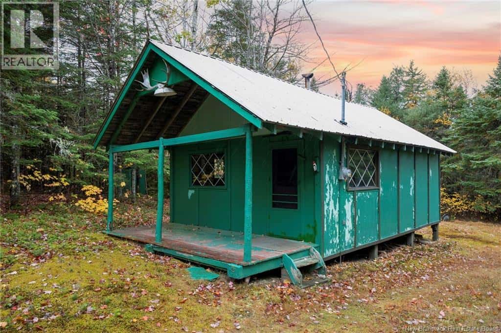 36 Deerwood Drive — Elgin, New Brunswick - Photo 3 of 50