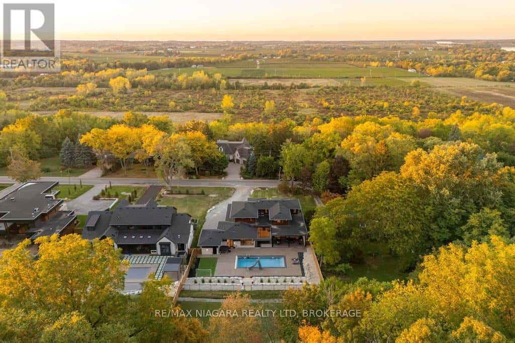 2005 YORK ROAD — Niagara-on-the-Lake (Queenston), Ontario - Photo 4 of 50