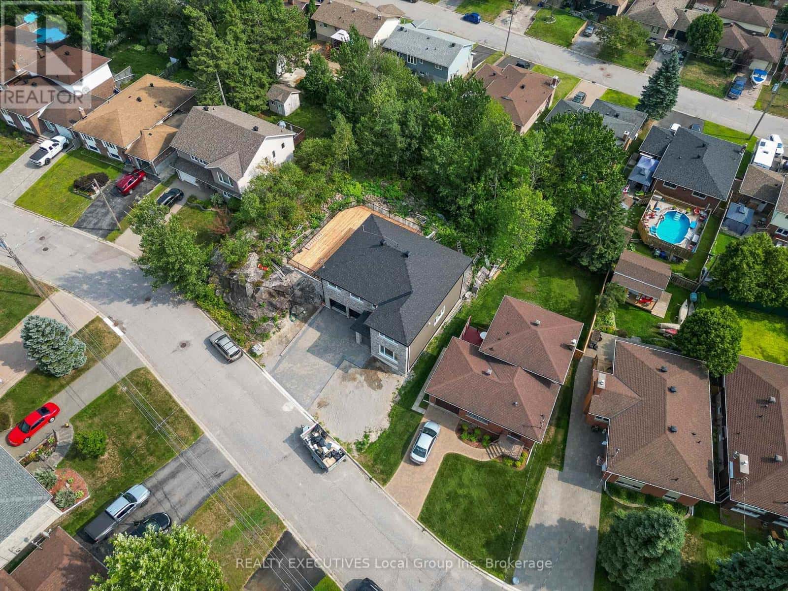 29 SHALLOT CRESCENT — North Bay (Birchaven), Ontario - Photo 3 of 46