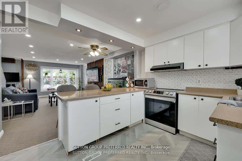 71 - 320 WESTMINSTER AVENUE — London South (South H), Ontario - Photo 5 of 26