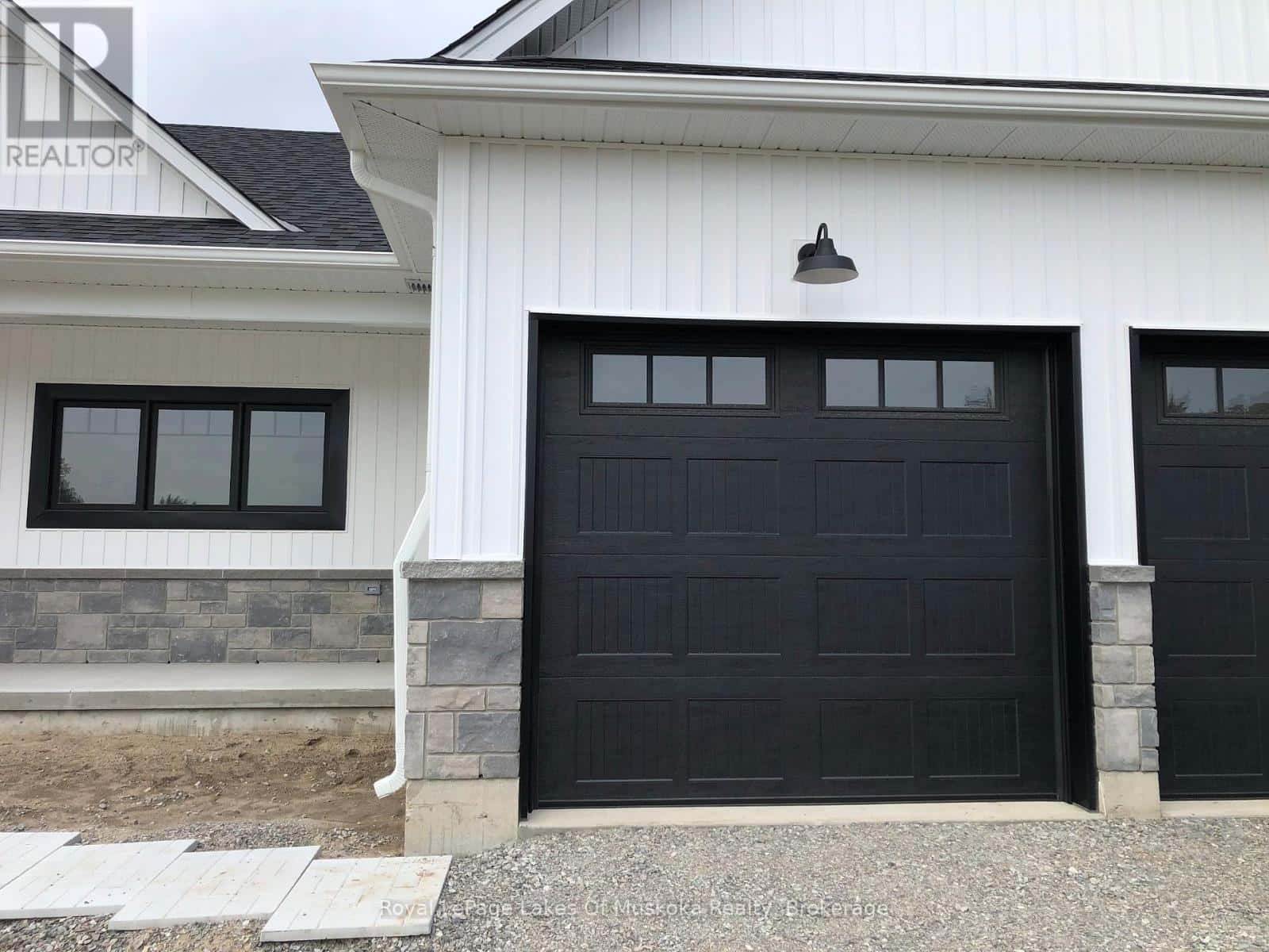 5 MEADOW ACRES ROAD — Oro-Medonte (Warminister), Ontario - Photo 3 of 11