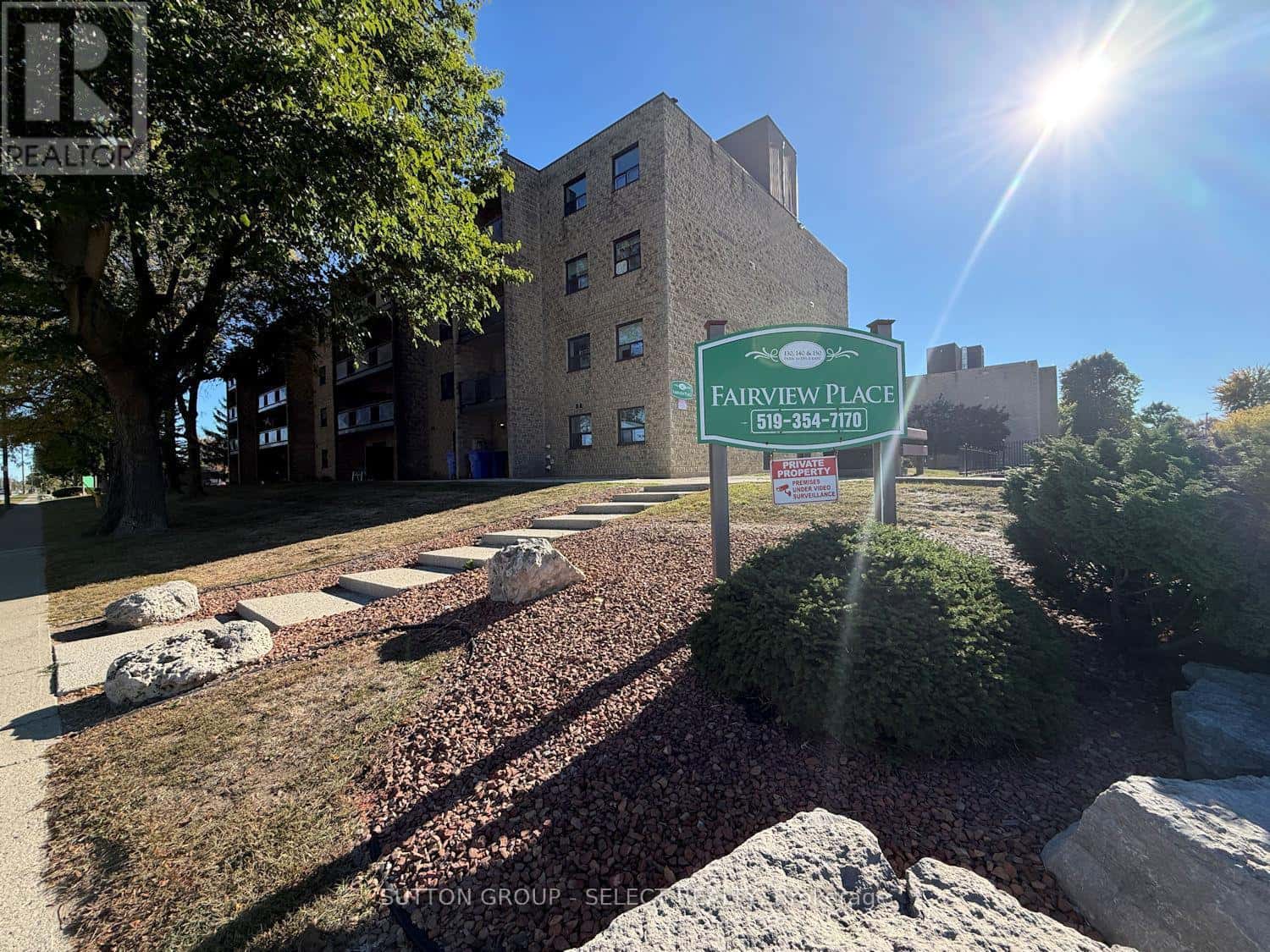 140 PARK Avenue East 402