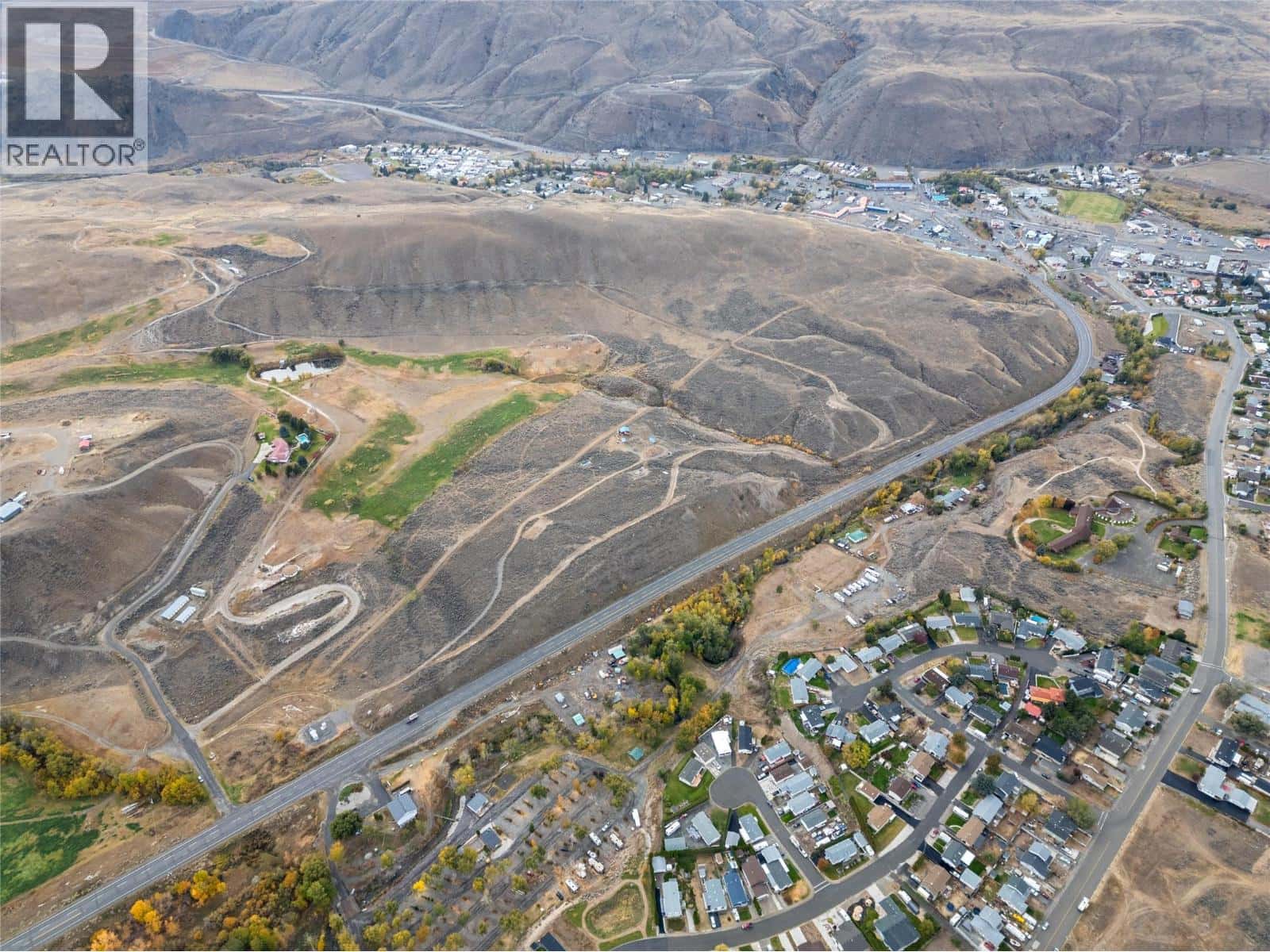 1400 Fehr Way — Cache Creek, British Columbia - Photo 2 of 17