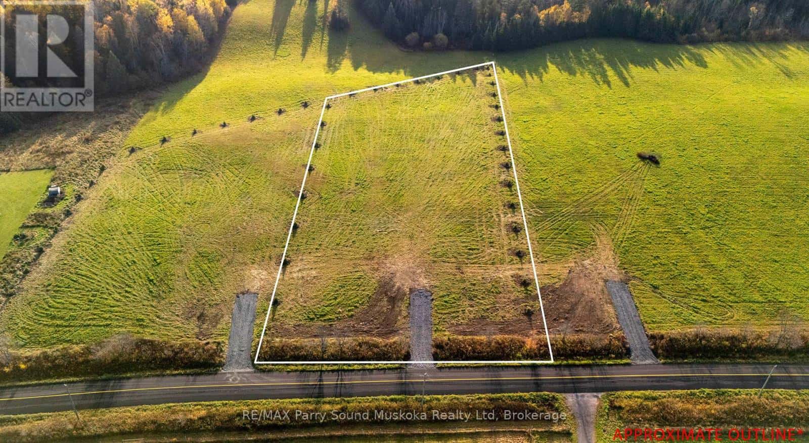 269 BALSAM CROSS — McKellar, Ontario - Photo 3 of 11