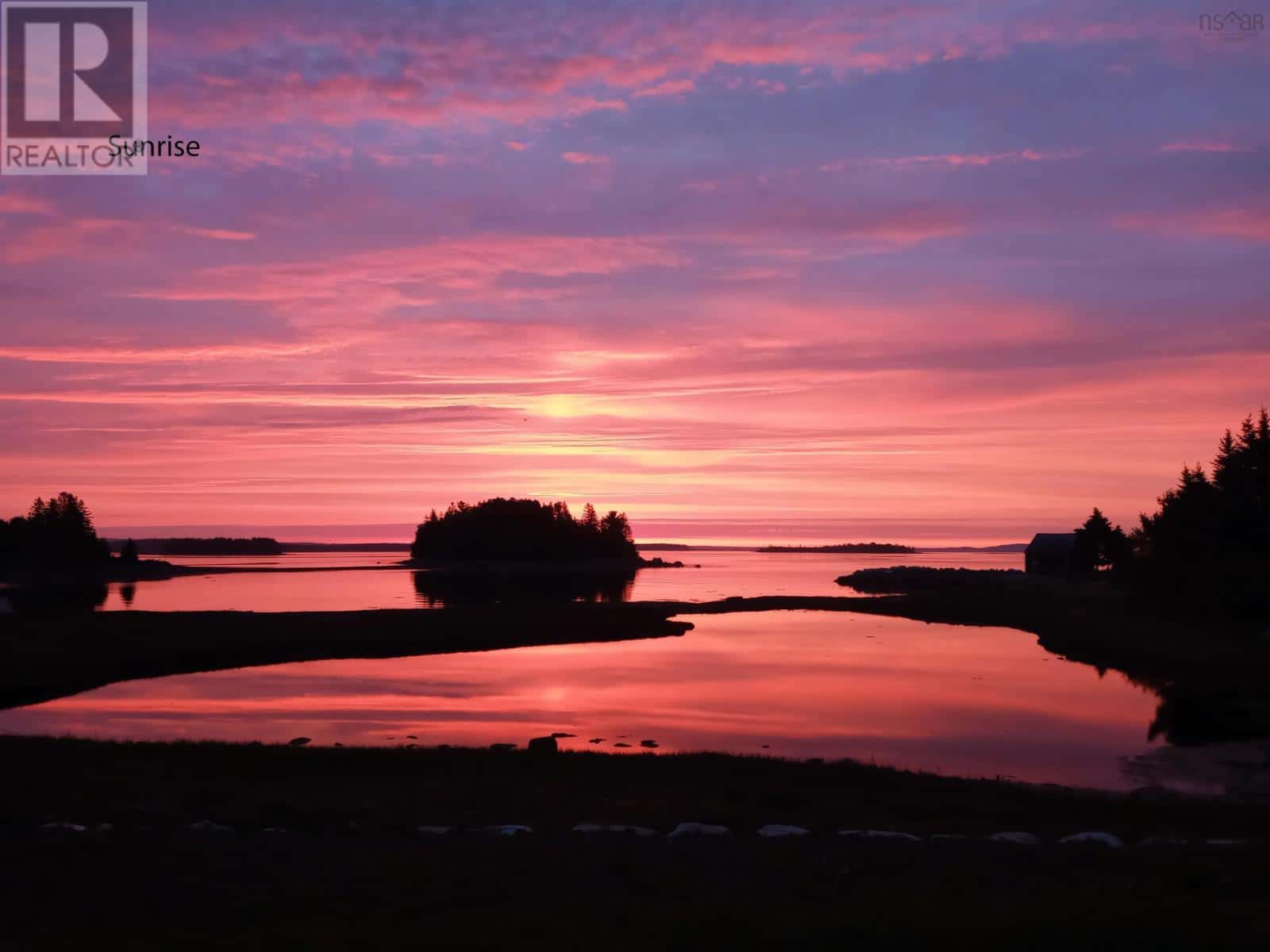 210 Martins Point Road — Martins Point, Nova Scotia - Photo 2 of 25