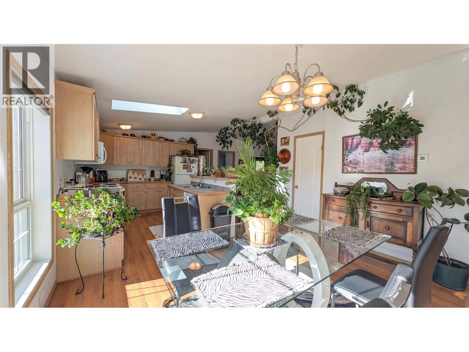 2101 MAWER Road — Kimberley, British Columbia - Photo 5 of 38