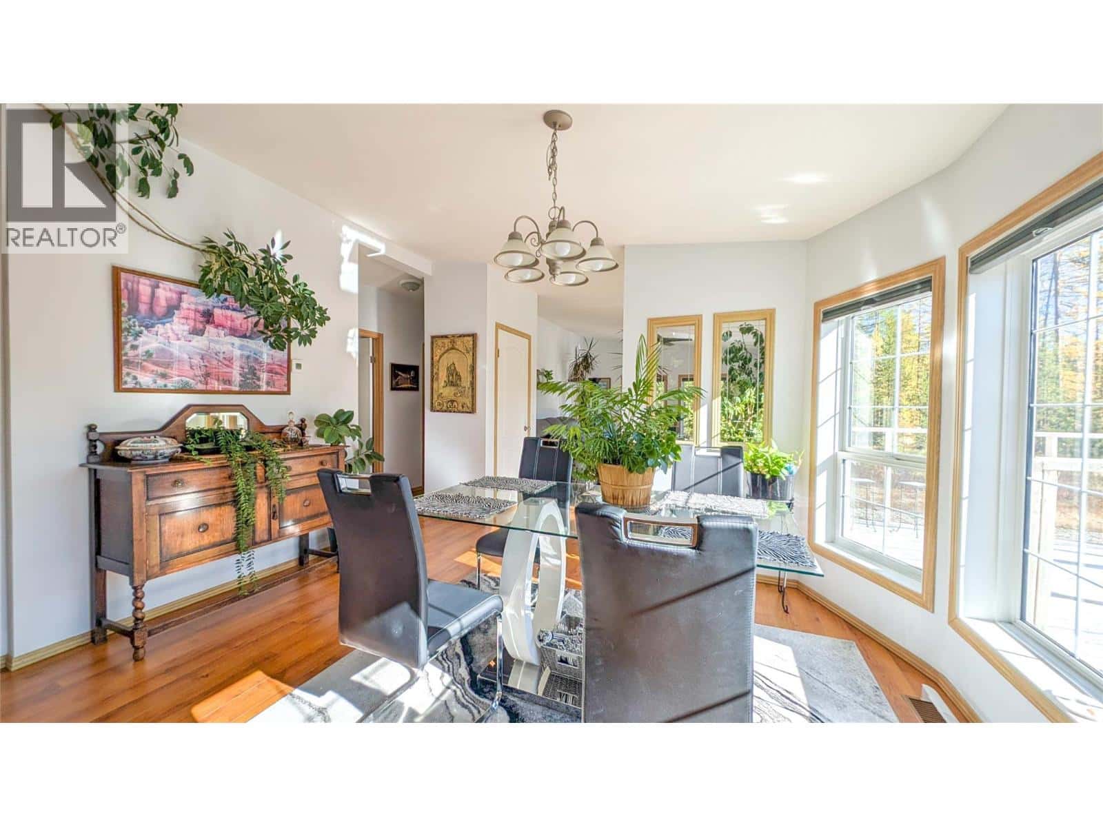 2101 MAWER Road — Kimberley, British Columbia - Photo 4 of 38