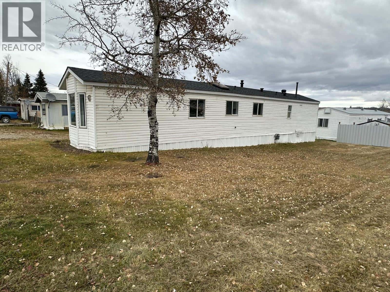 89 12842 OLD HOPE ROAD — Charlie Lake, British Columbia - Photo 3 of 18