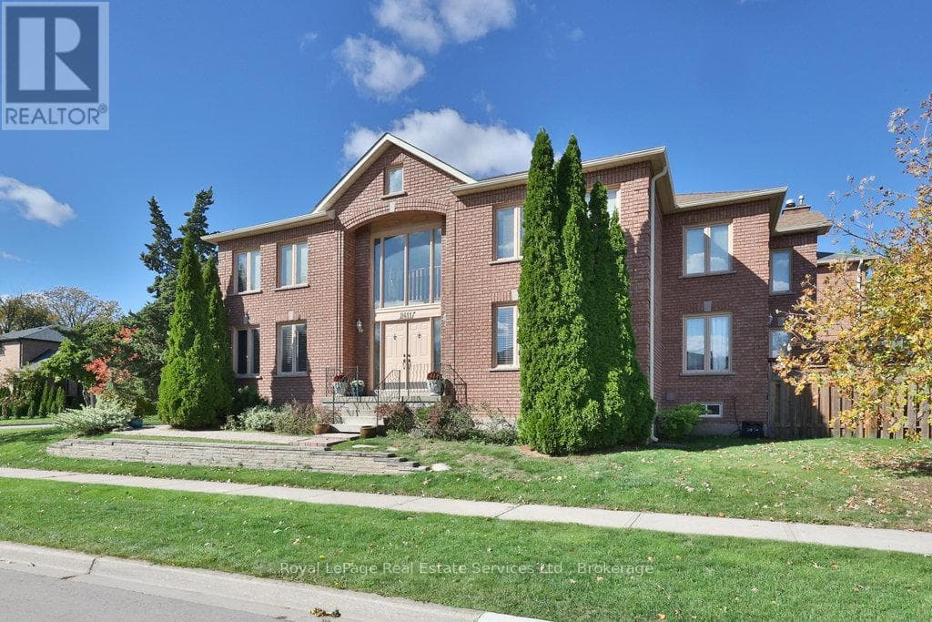 2411 STOLL DRIVE — Oakville (CV Clearview), Ontario - Main photo