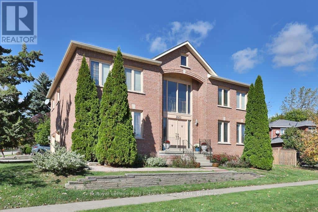 2411 STOLL DRIVE — Oakville (CV Clearview), Ontario - Photo 2 of 49