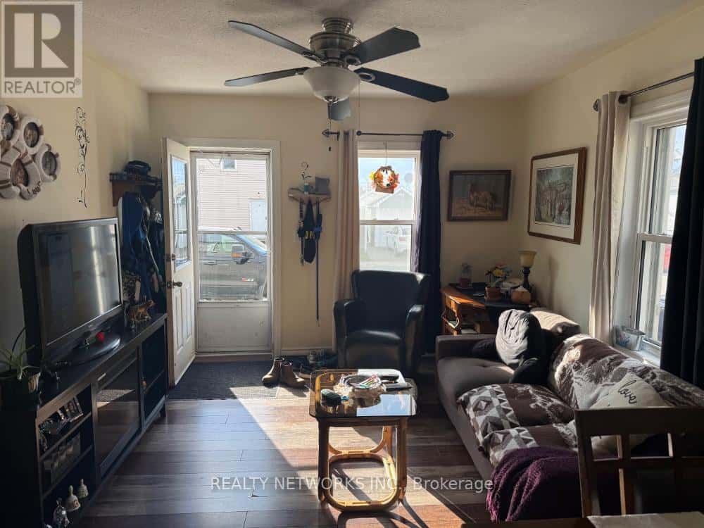 189 BALSAM STREET S — Timmins (TS - SE), Ontario - Photo 3 of 12