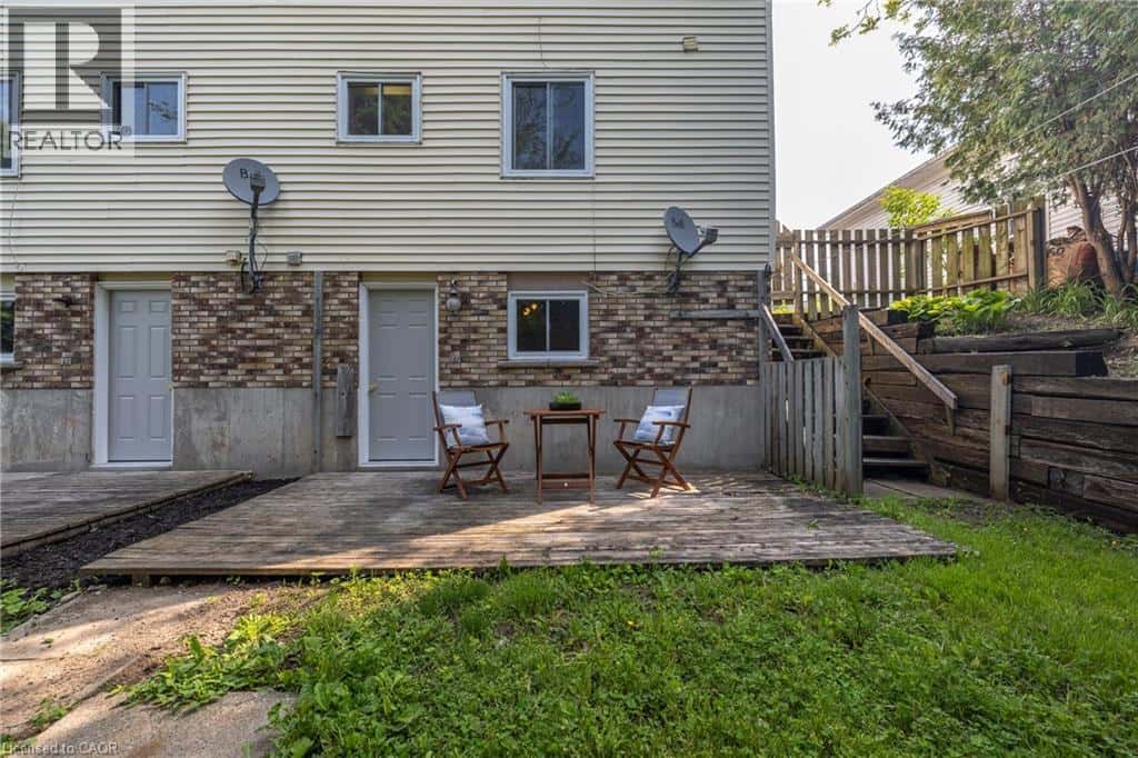 407-A MAIN Street S — Rockwood, Ontario - Photo 5 of 45