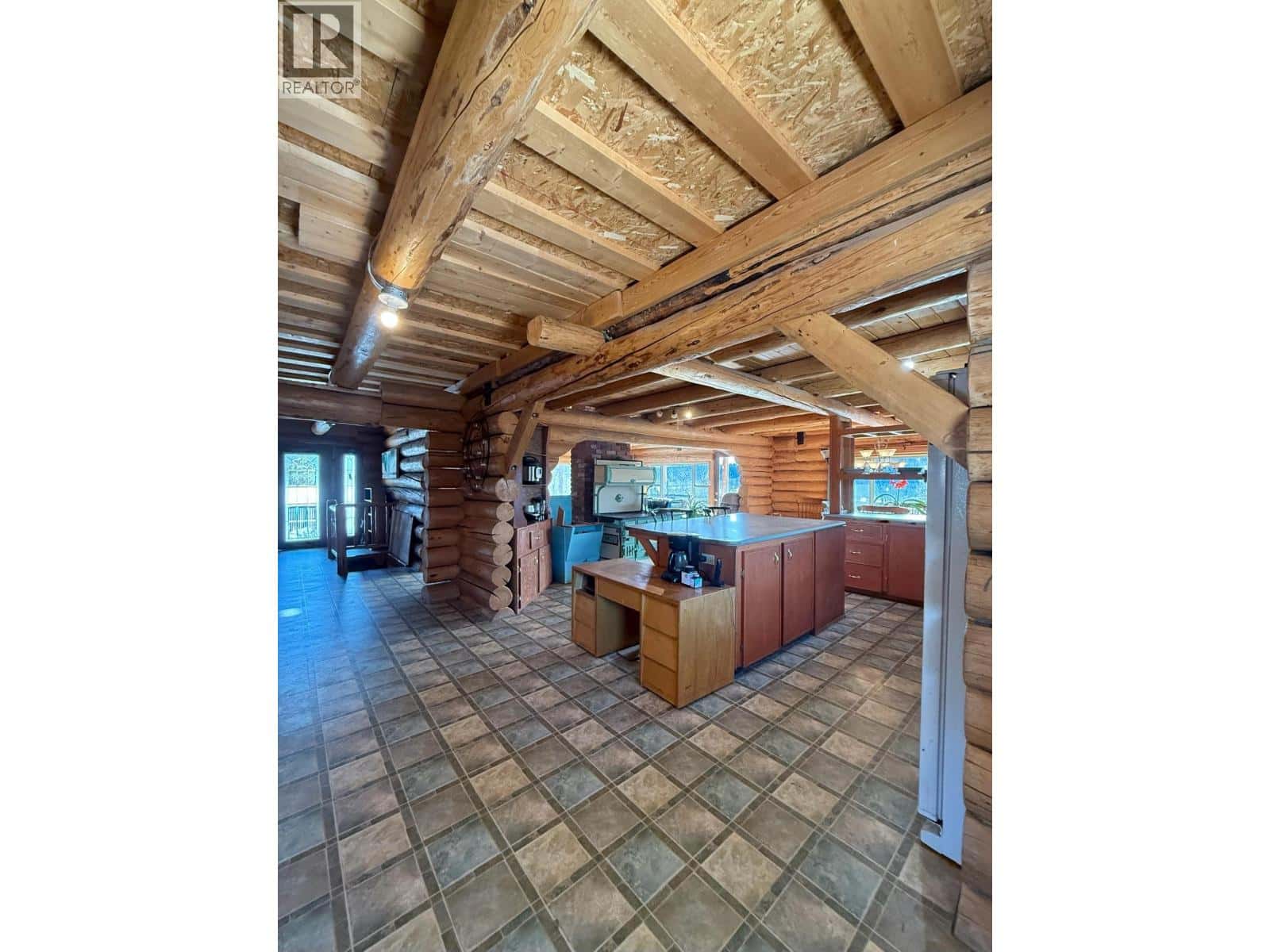 151 CHIGNELL ROAD — Chilcotin, British Columbia - Photo 2 of 40