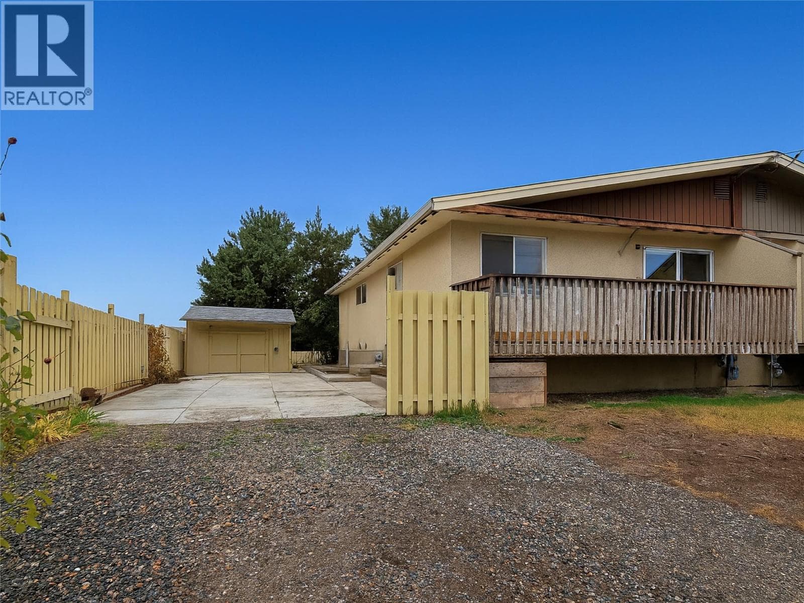 1584 Stage Road — Cache Creek, British Columbia - Main photo