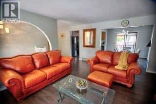 11538 21 Avenue — Blairmore, Alberta - Photo 5 of 30