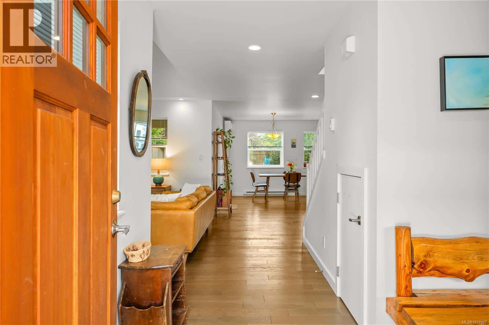 4524 Buena Vista Pl — Cowichan Bay, British Columbia - Photo 3 of 58