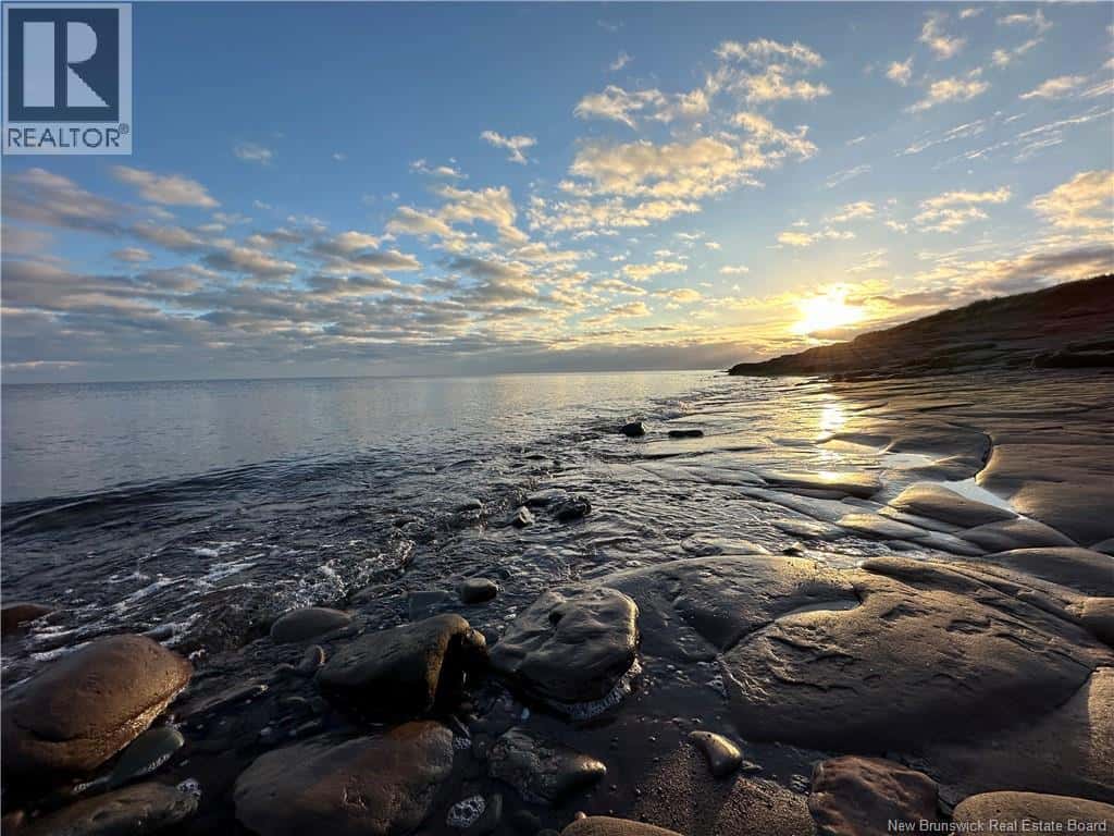 1148 de la Falaise Avenue — Cap-Pelé, New Brunswick - Photo 3 of 44