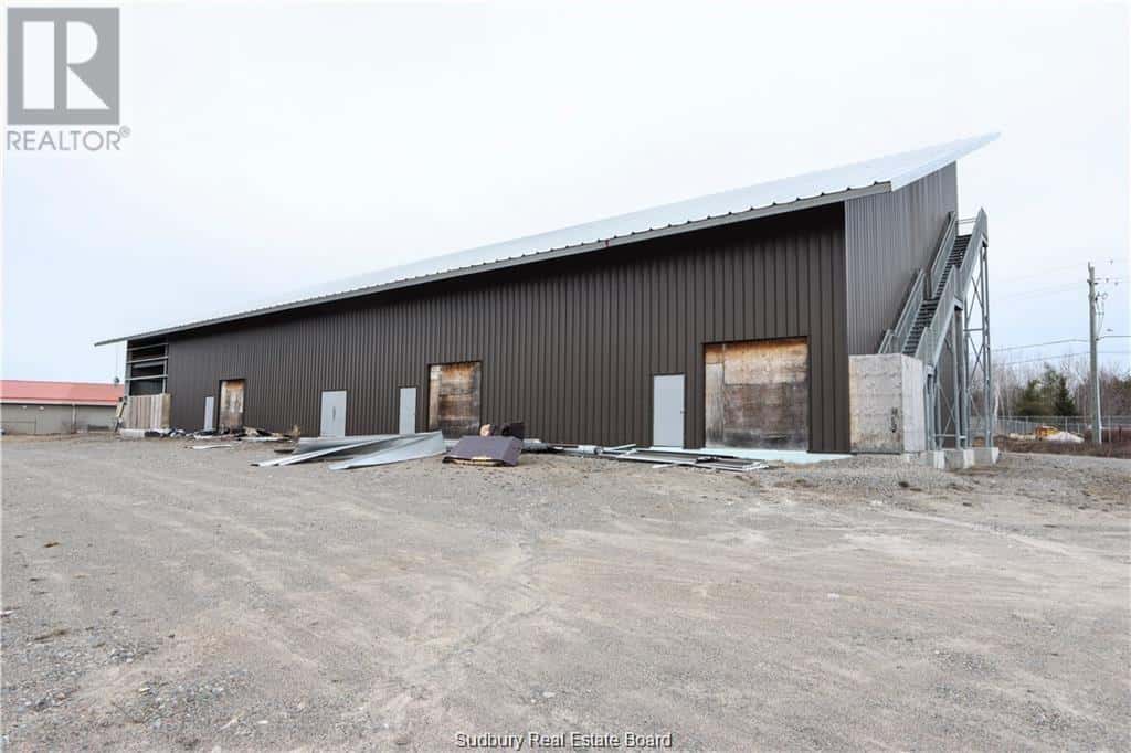 37 Panache Lake Road — Espanola, Ontario - Photo 5 of 42