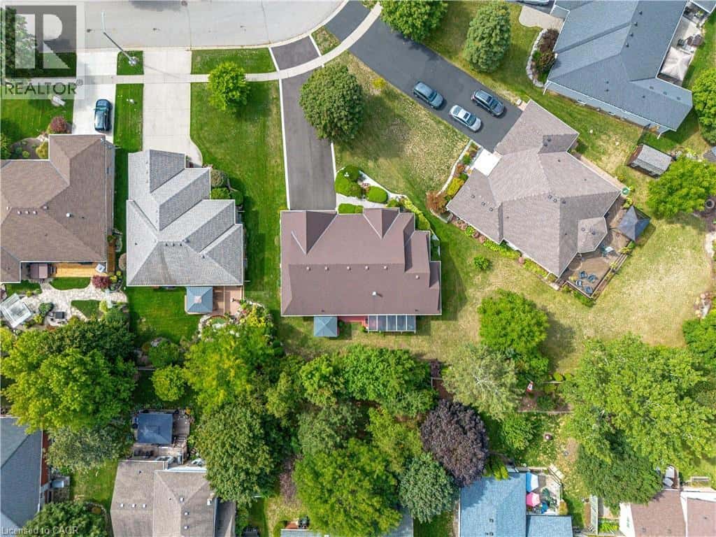 178 BERNARDI Crescent — Rockwood, Ontario - Photo 3 of 41