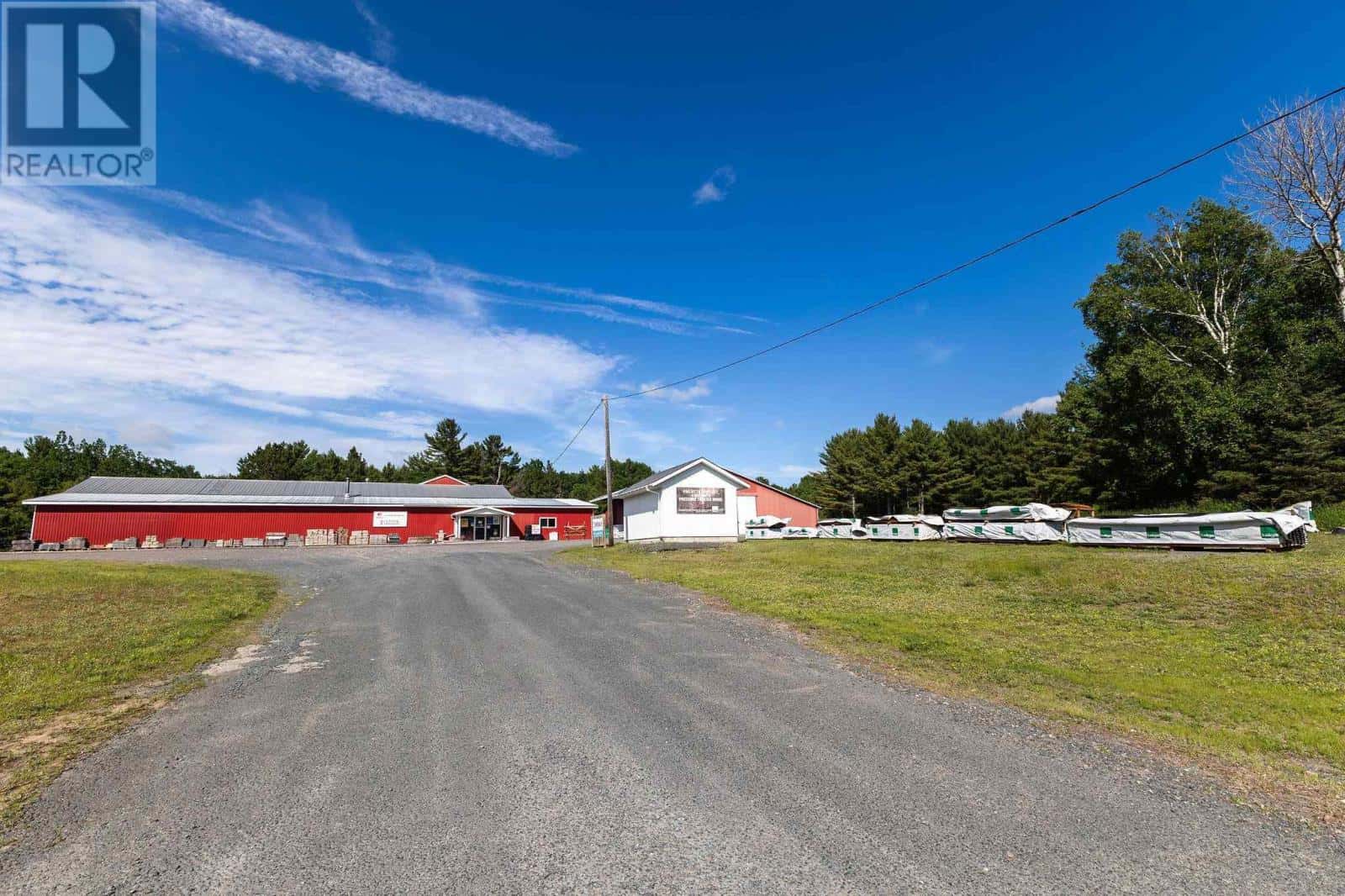 12600 Highway 17 E — Thessalon, Ontario - Photo 5 of 35