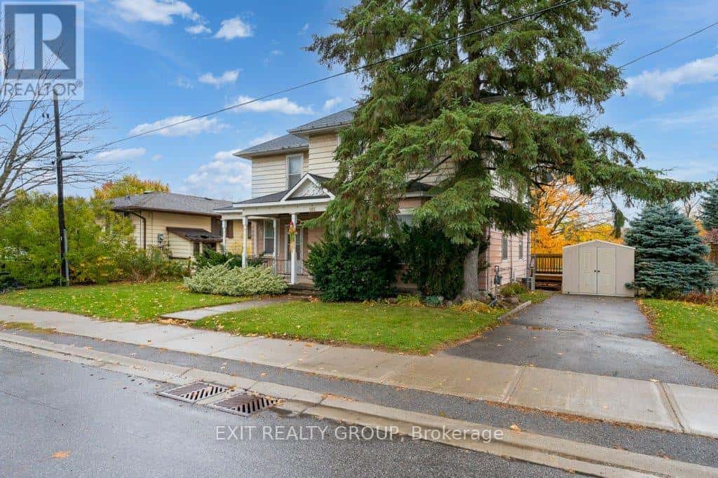 101 RIVER STREET E — Tweed (Tweed (Village)), Ontario - Photo 3 of 41