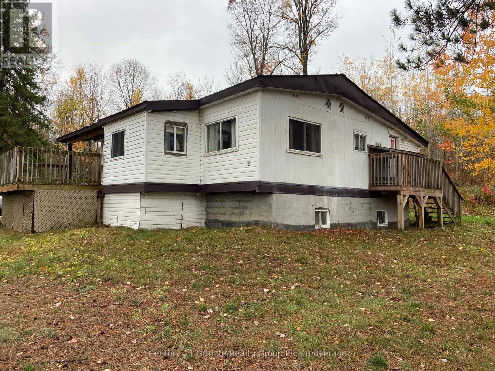1046 LUTTERWORTH PINES ROAD E — Minden Hills (Lutterworth), Ontario - Main photo