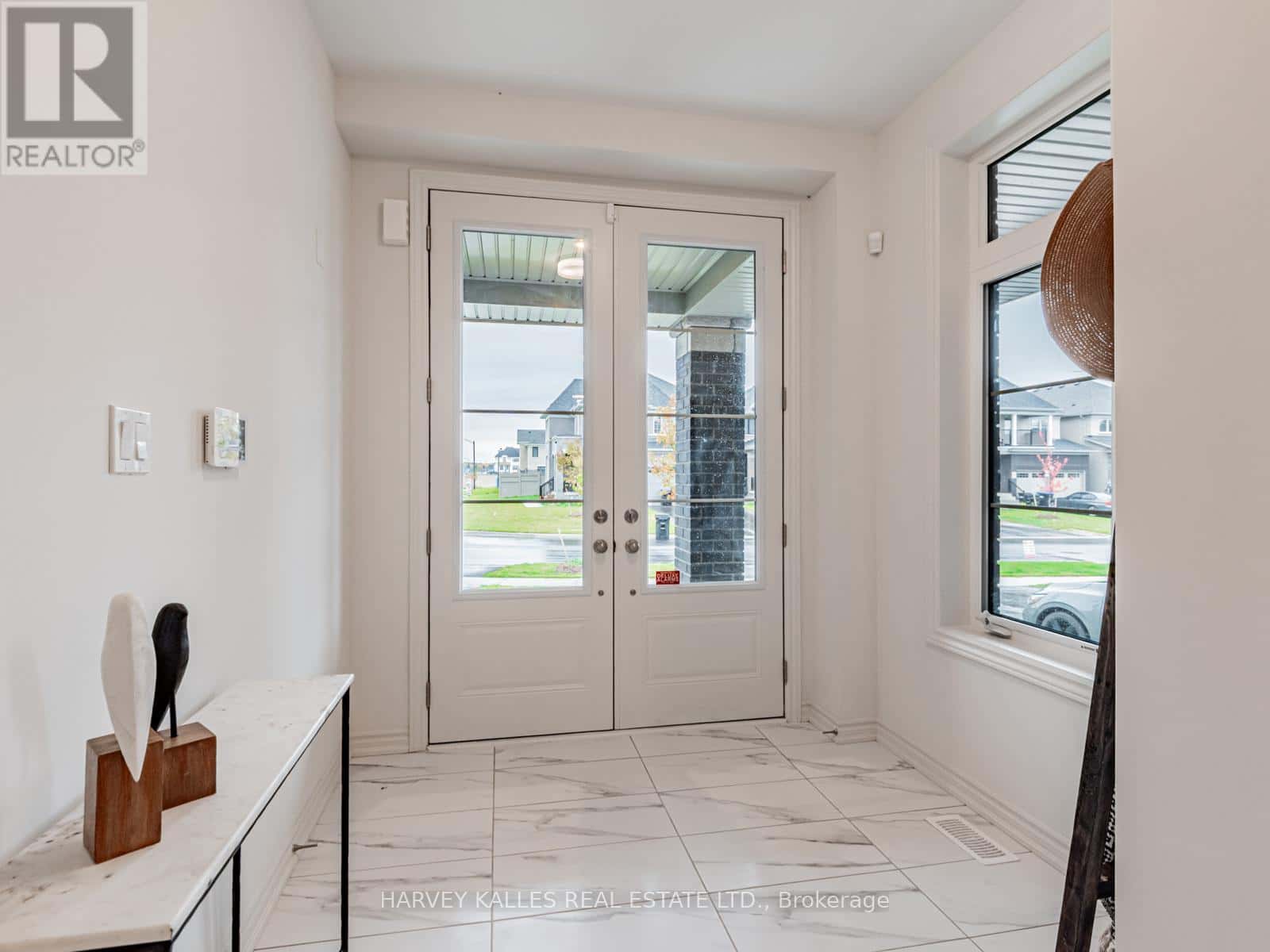 39 SANDHILL CRESCENT — Adjala-Tosorontio (Colgan), Ontario - Photo 3 of 33