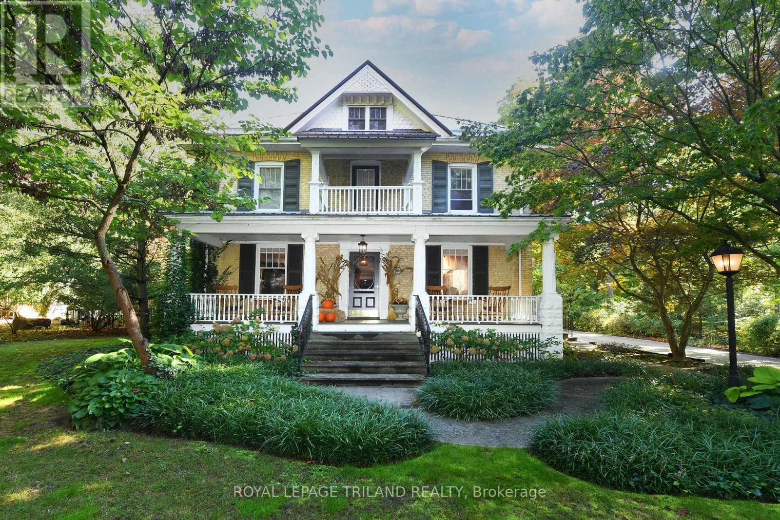 12 VICTORIA STREET — Middlesex Centre (Delaware Town), Ontario - Main photo