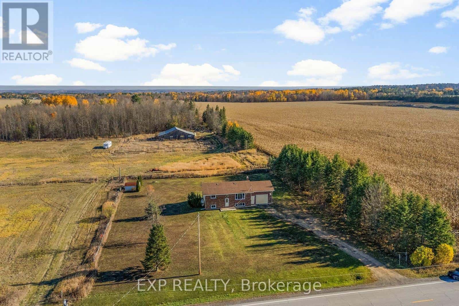 1860 LOCHWINNOCH ROAD — Horton, Ontario - Photo 4 of 39