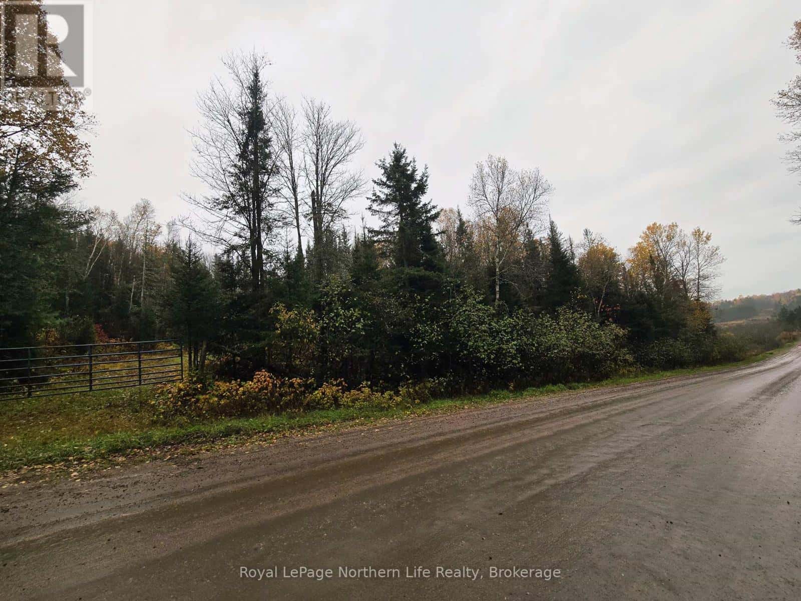 942 DEVELOPEMENT RD ROAD — Bonfield, Ontario - Photo 2 of 10