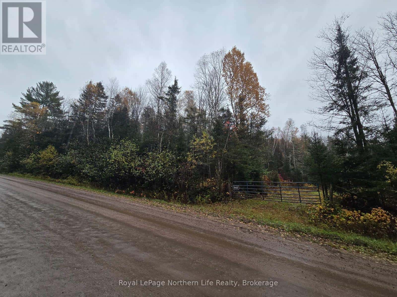 942 DEVELOPEMENT RD ROAD — Bonfield, Ontario - Photo 3 of 10