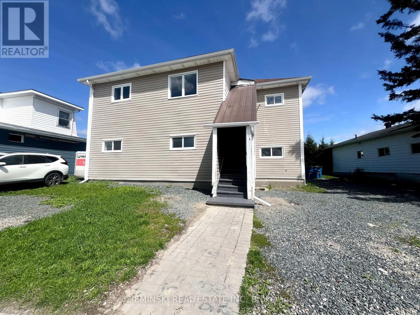 A - 310 NINTH AVENUE — Cochrane, Ontario - Main photo