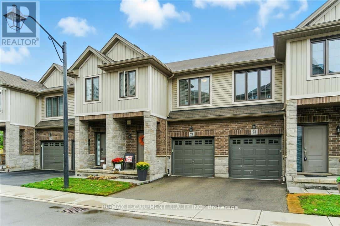 24 - 377 GLANCASTER ROAD — Hamilton (Villages of Glancaster), Ontario - Photo 2 of 45