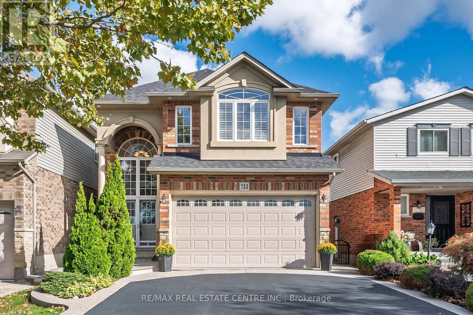 733 STONE CHURCH ROAD E — Hamilton (Randall), Ontario - Main photo