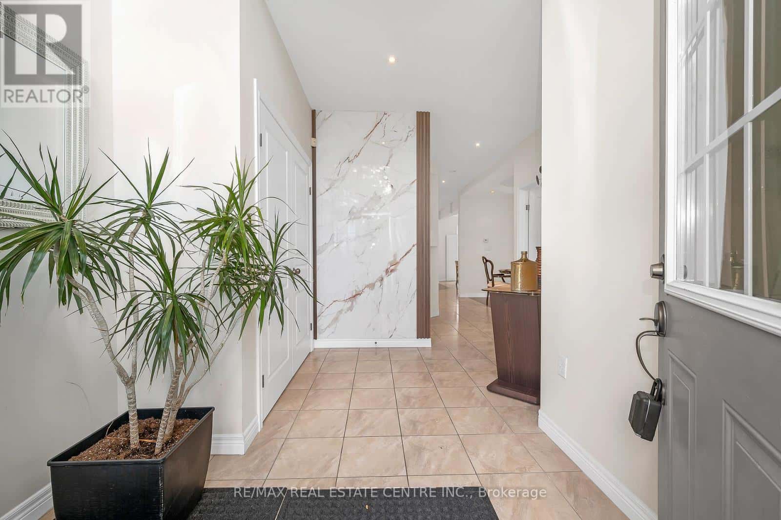 733 STONE CHURCH ROAD E — Hamilton (Randall), Ontario - Photo 5 of 50