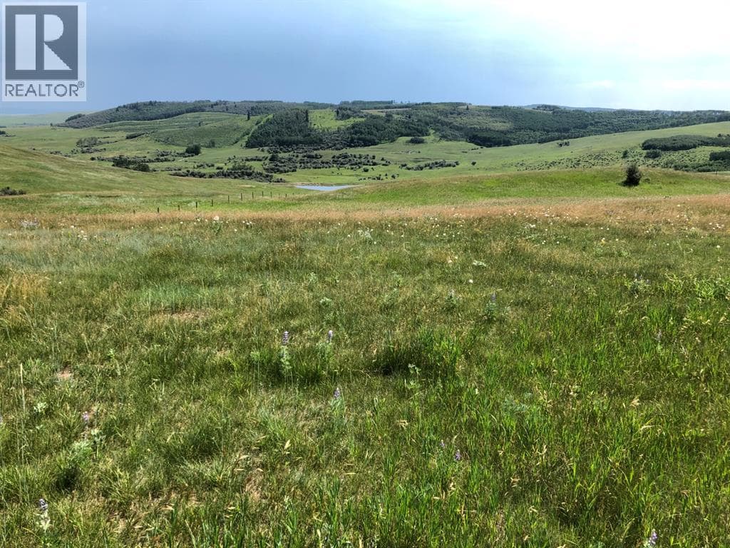 151243 Basin Road — Rural Willow Creek No. 26, M.D. of, Alberta - Main photo