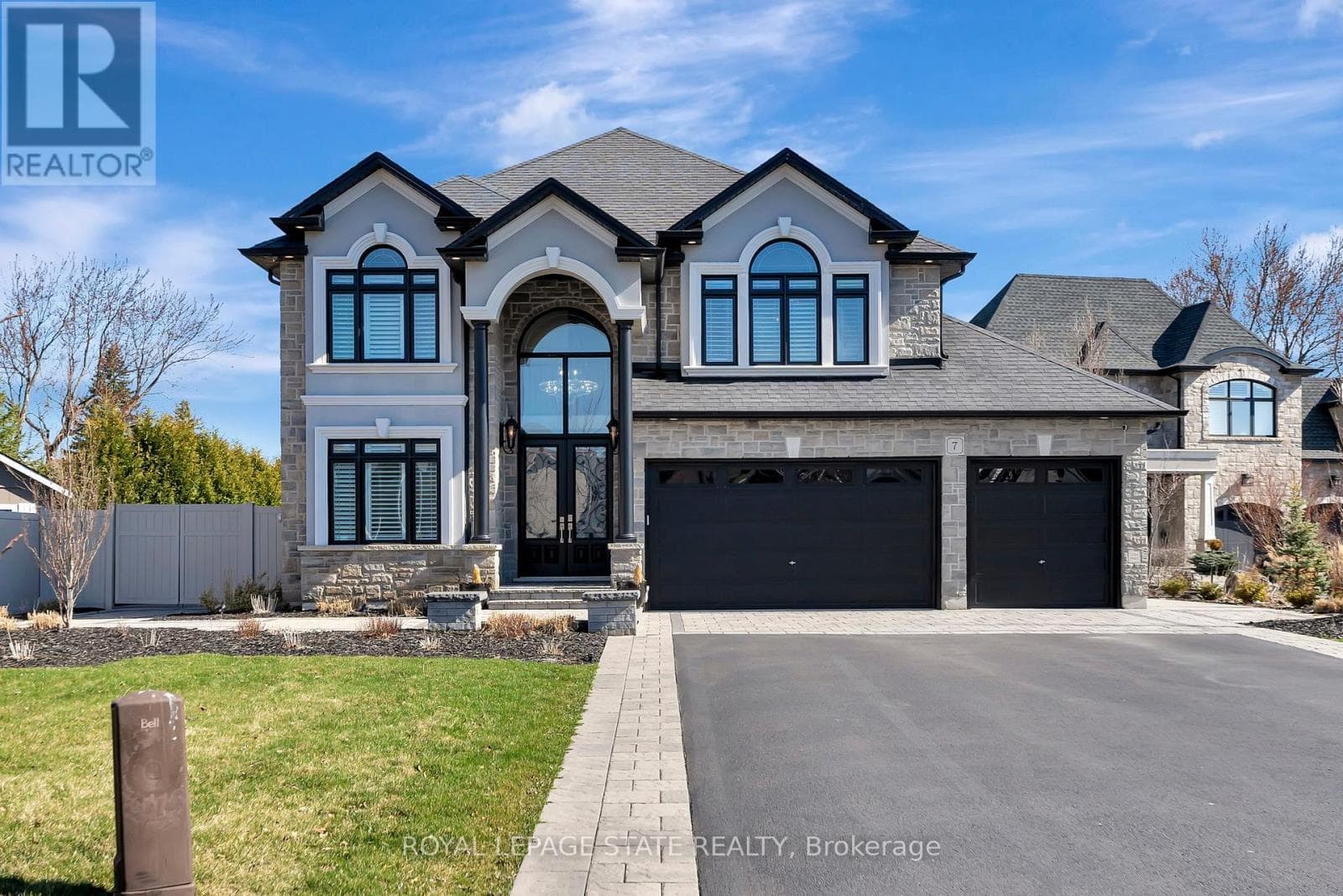 7 BERNINI COURT — Hamilton (Carpenter), Ontario - Main photo