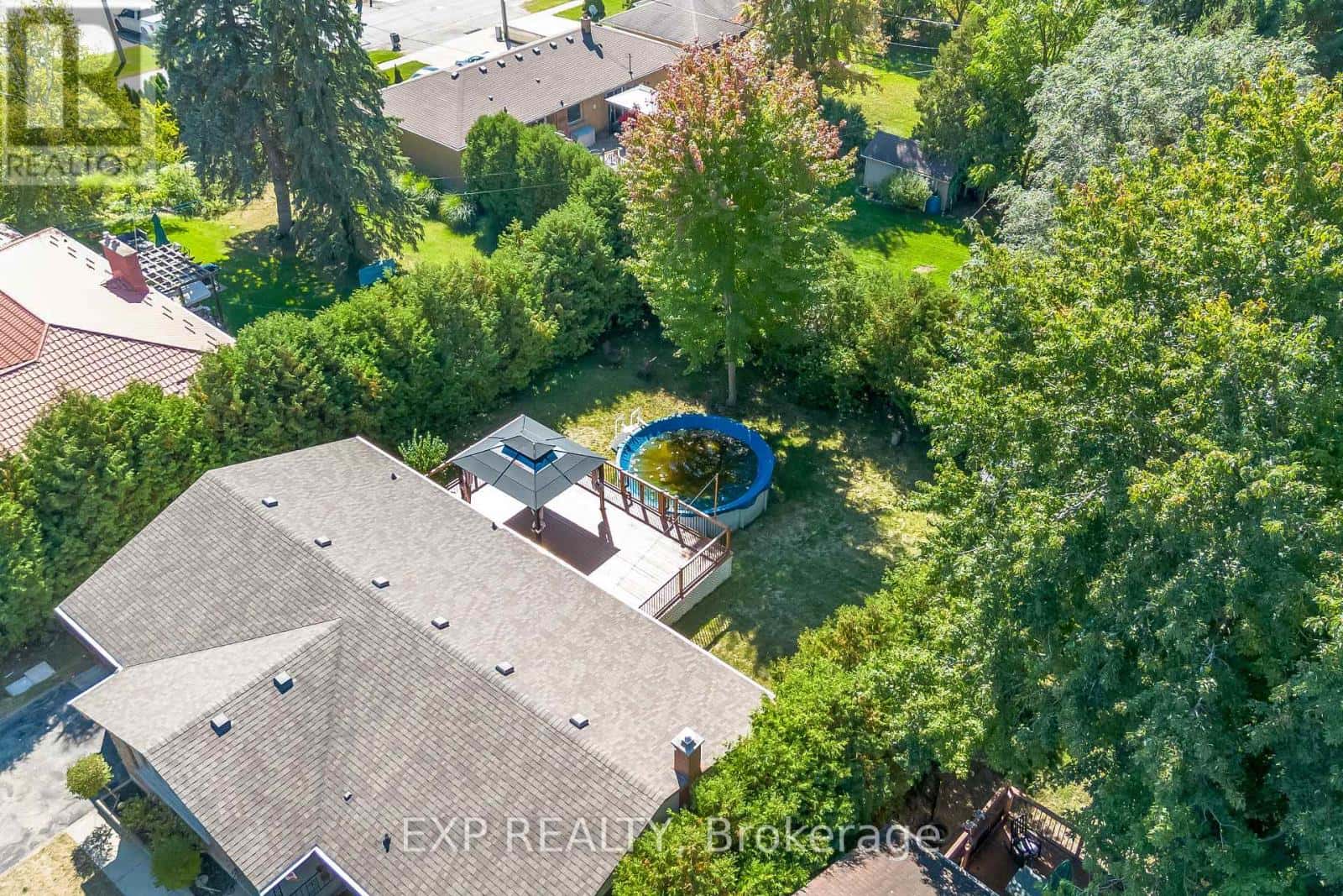 348 CARADOC STREET S — Strathroy-Caradoc (SW), Ontario - Photo 4 of 50