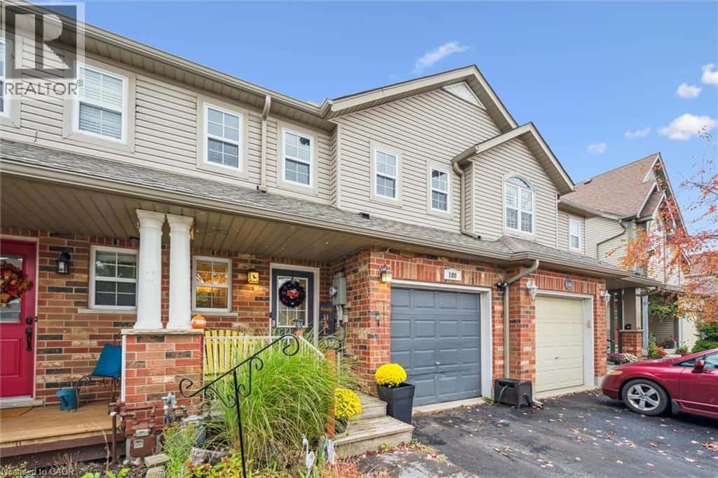 108 GIBBONS Drive — Fergus, Ontario - Photo 2 of 40