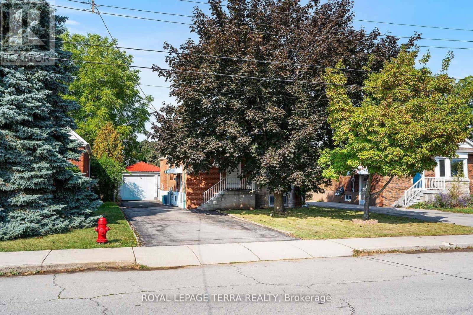278 EAST 34TH STREET — Hamilton (Raleigh), Ontario - Photo 3 of 35