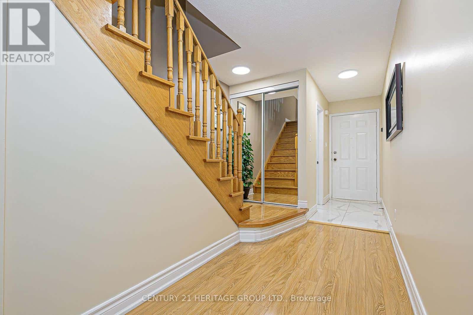 47 - 698 CARADONNA CRESCENT S — Newmarket (Armitage), Ontario - Photo 5 of 43