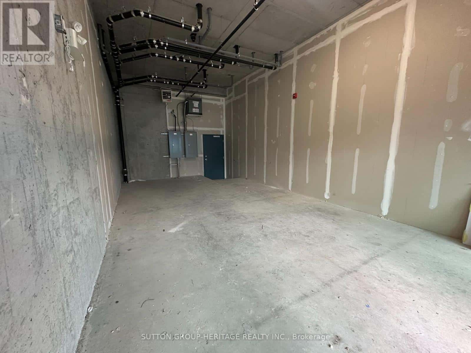 114 - 652 PRINCESS STREET — Kingston (Central City East), Ontario - Photo 3 of 11